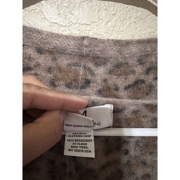 Magaschoni 100% Cashmere Open Front Cardigan Sz M Pockets Leopard Print - Picture 7 of 10
